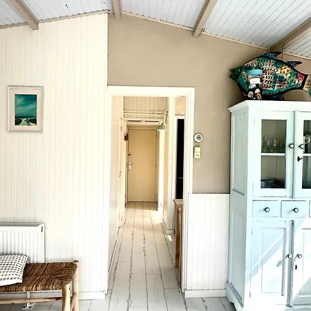Holiday home Zeeheid, Het Authentieke Strandgevoel